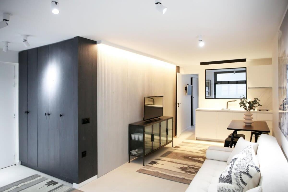 Logement Ideal En Famille - Porte Du Marais - 6P - Flat-Guest Paris Exterior foto